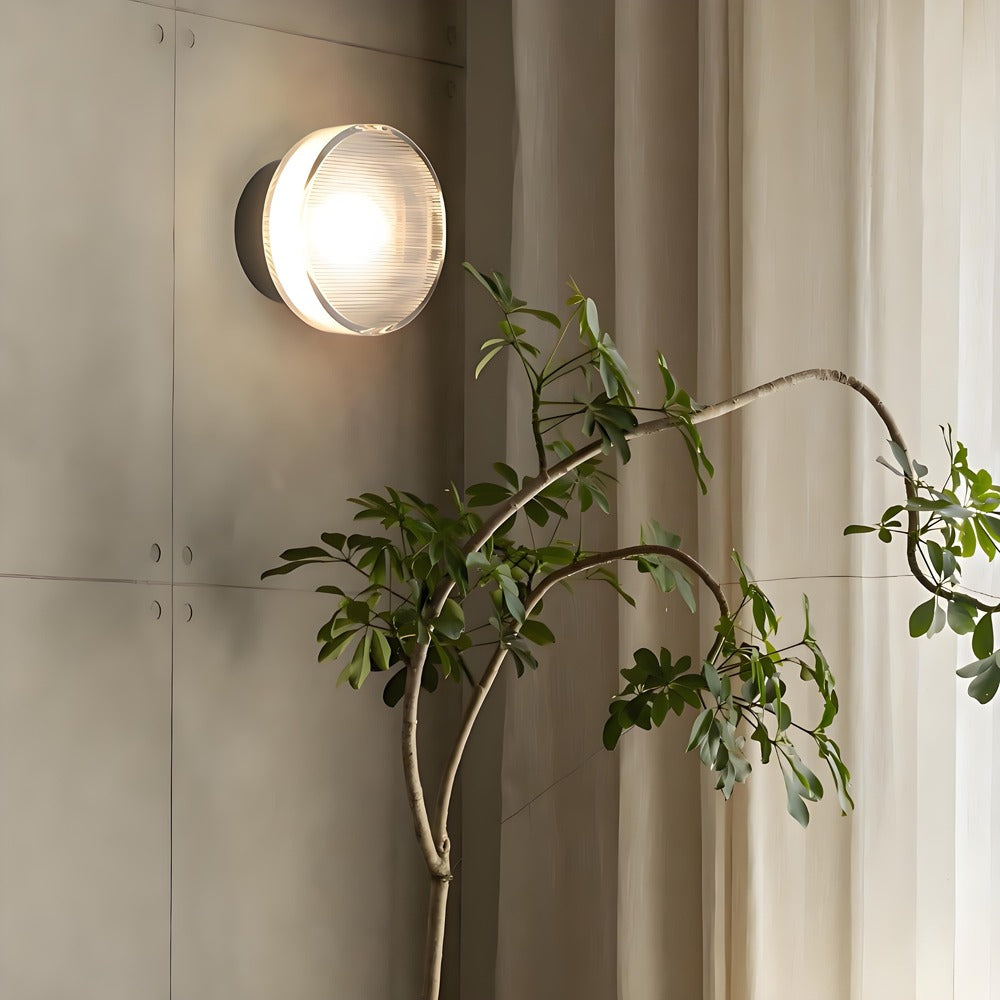 Applique murale LED Roc au design simple et moderne pour couloir