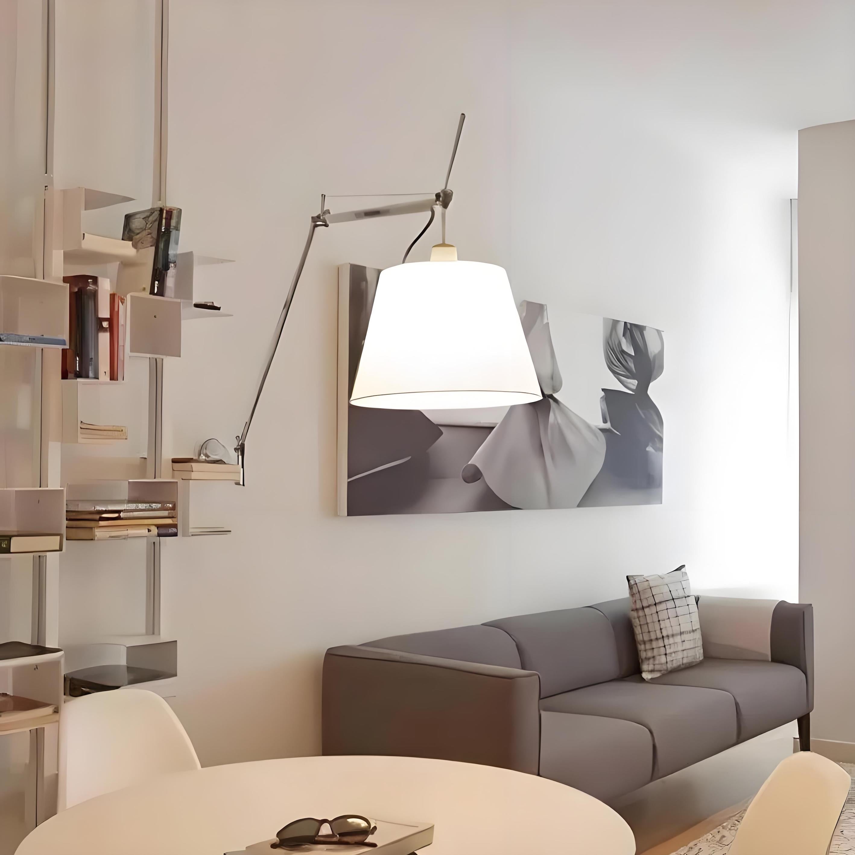 Minimalist Adjustable Wall Lamp for Home