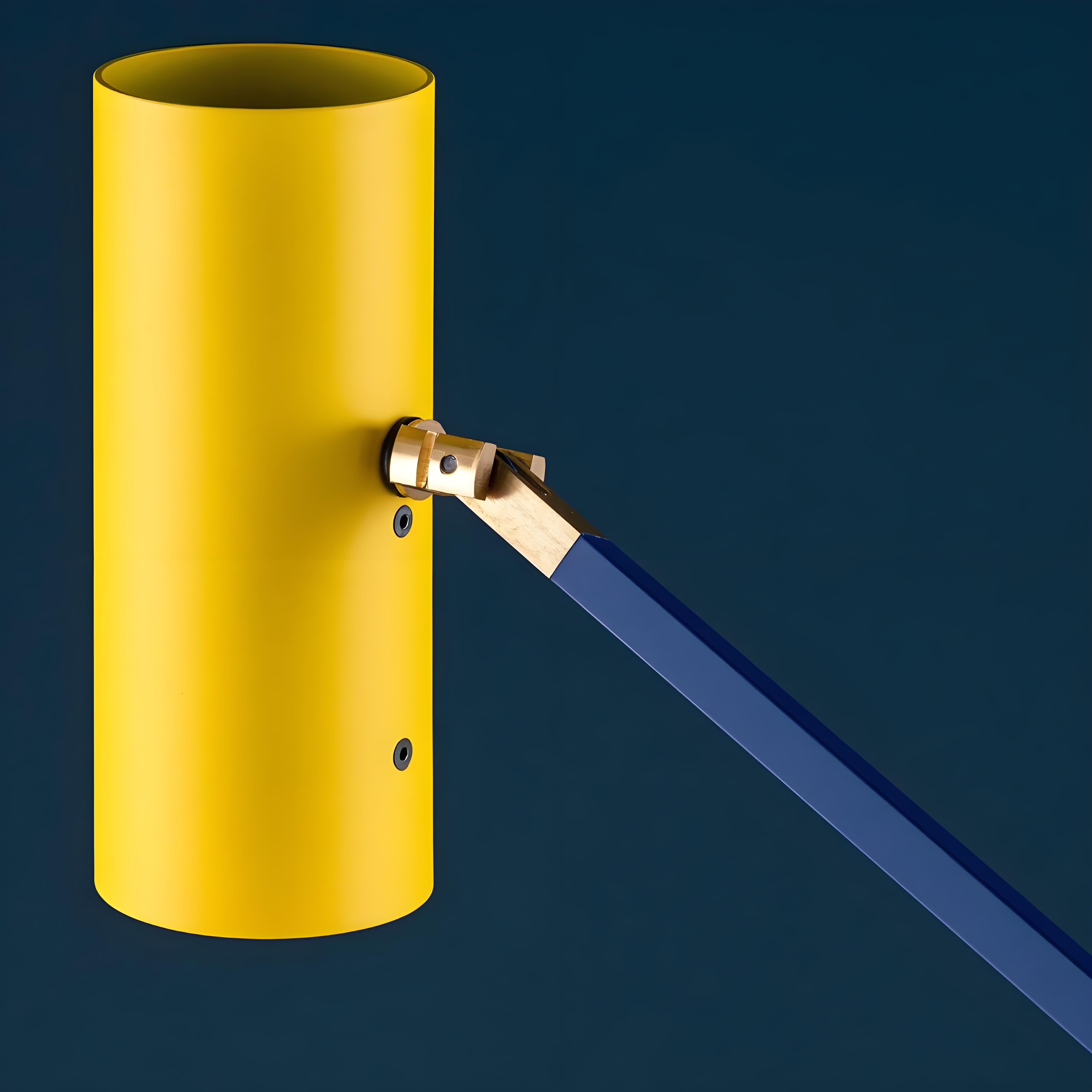 Verstelbare staande lamp van Ettorino voor woonkamers, thuiskantoren en slaapkamers