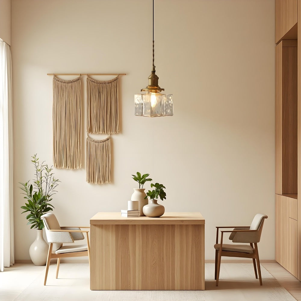 Traditionele Japanse glazen kubusvormige hanglamp van messing