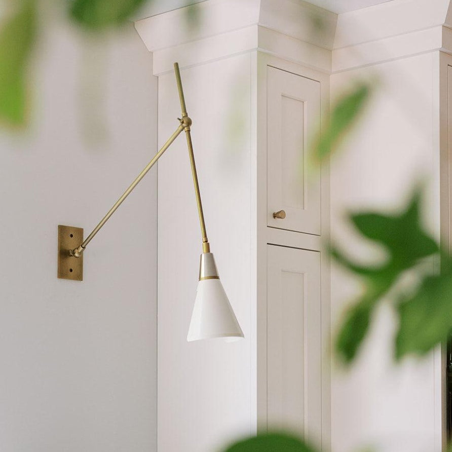 Modern Magari Rocker Arm Wall Lamp – Minimalist Glow for Bedroom or Hallway