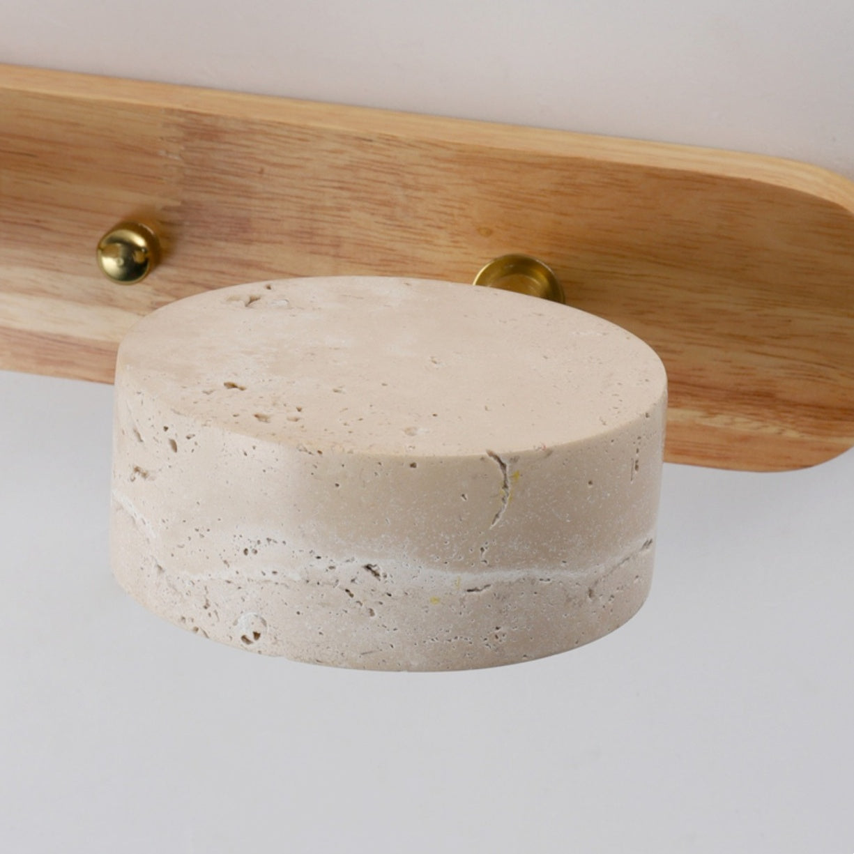 Applique de salle de bain en travertin jaune avec tête rotative réglable