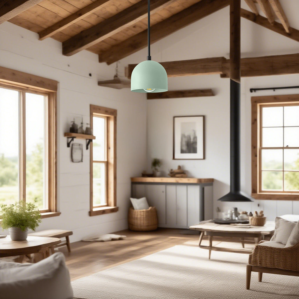 Suspension moderne en laiton et noir pour salon