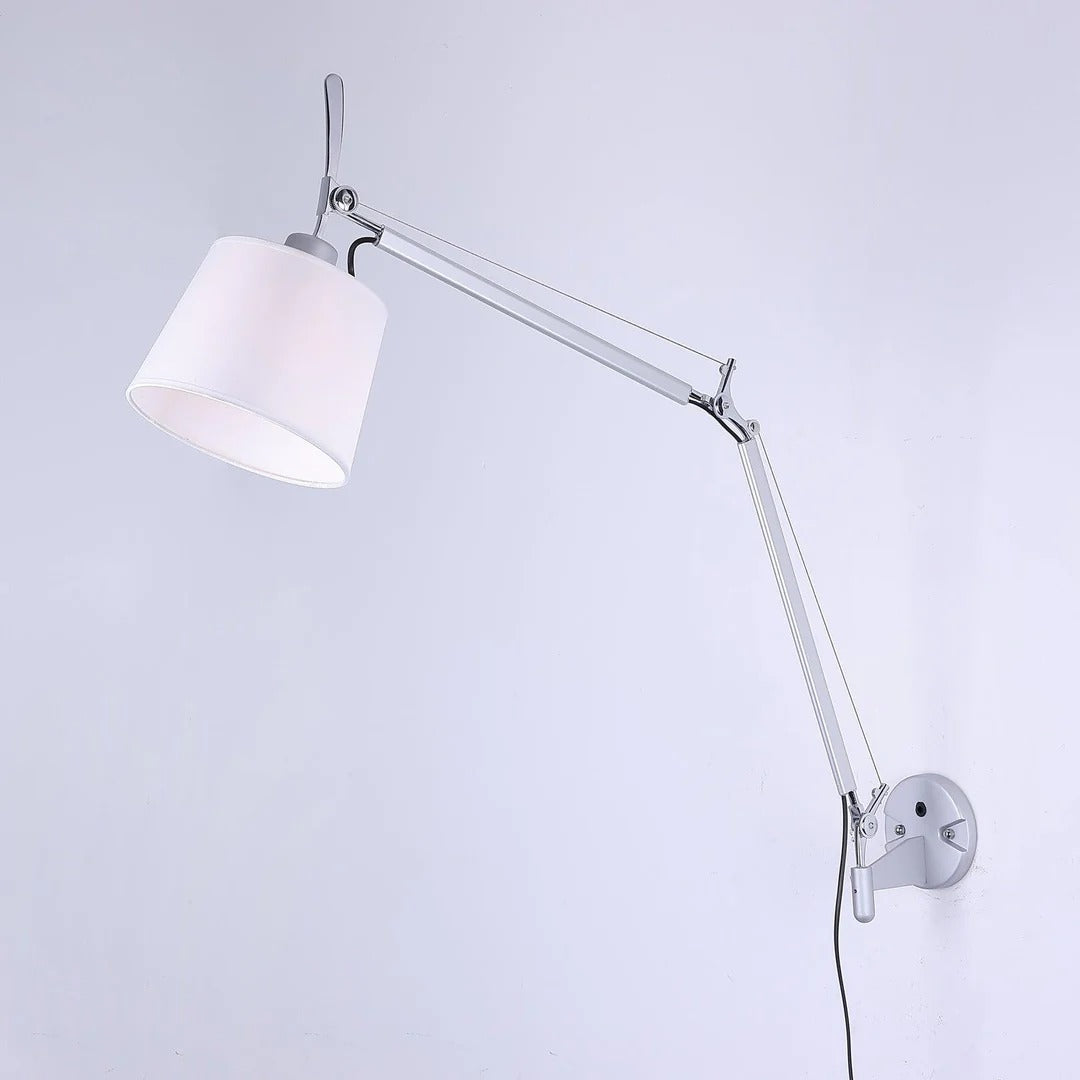 Minimalist Adjustable Wall Lamp for Home